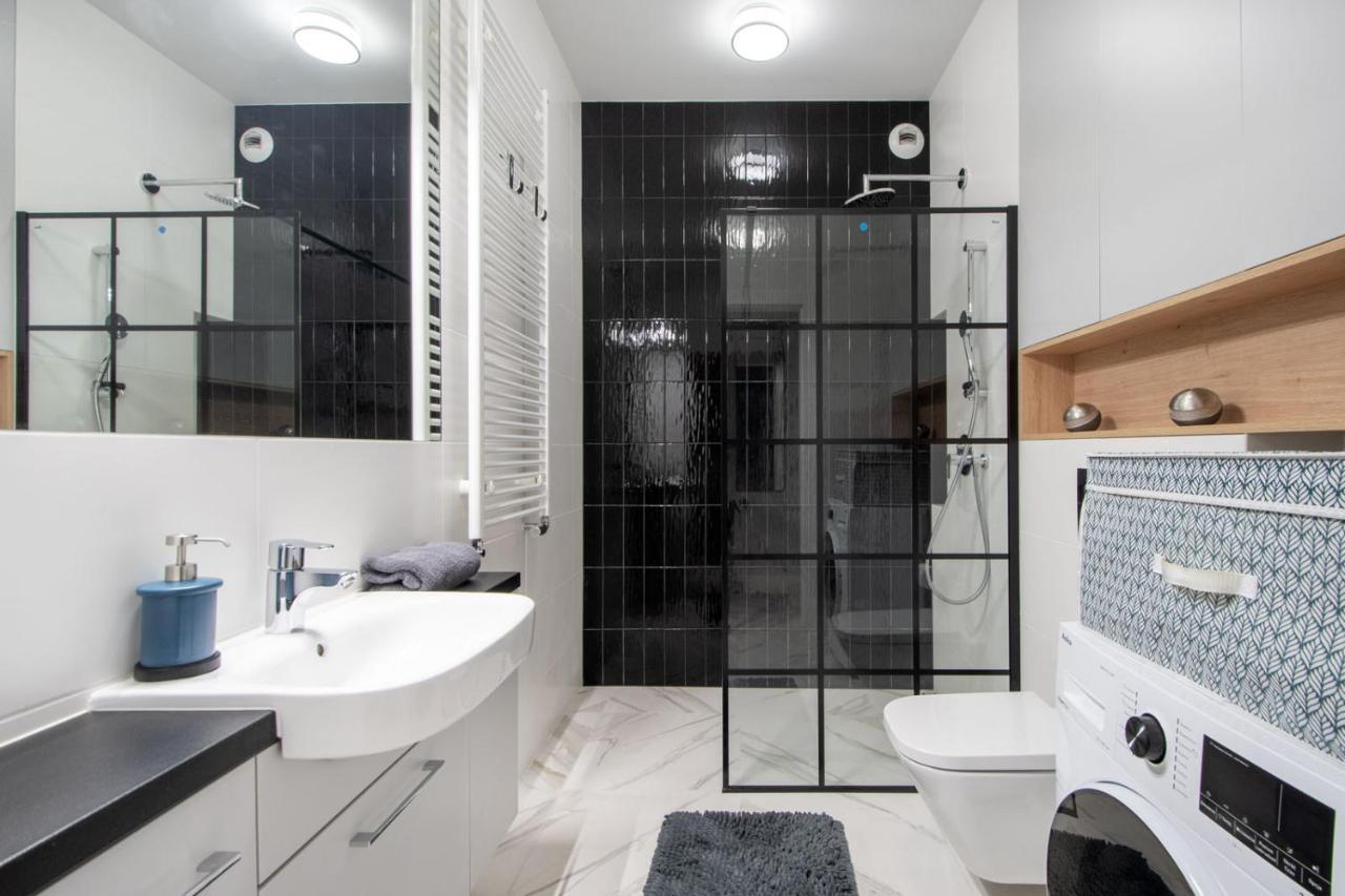 Warsaw Night Apartments Metro Plocka Zewnętrze zdjęcie